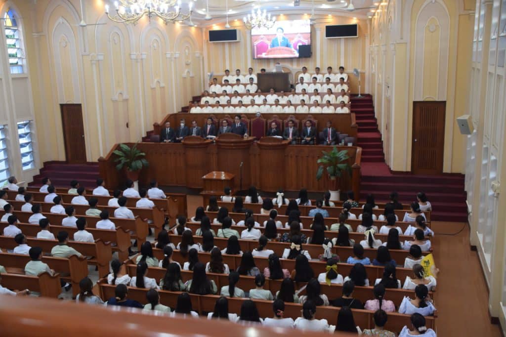 Secretaries in Paniqui, Tarlac District attend special gathering